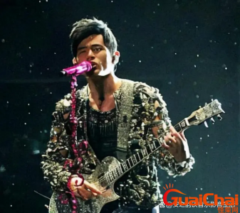 ​珊瑚海歌词是什么？歌词有什么含义？