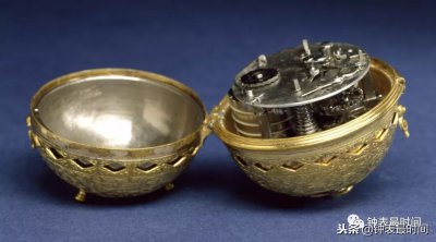 ​钟表历史争论：谁制作了世界上第一只手表？