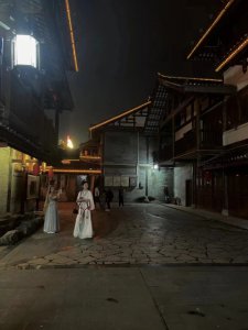 ​如果一个人哭了两个人都会快乐（如果一个人哭了两个人都会快乐原唱）