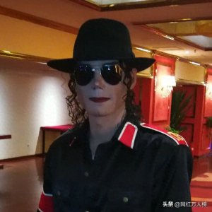 ​迈克尔杰克逊蔡军：农村小伙模仿迈克尔杰克逊爆火，走上人生巅峰