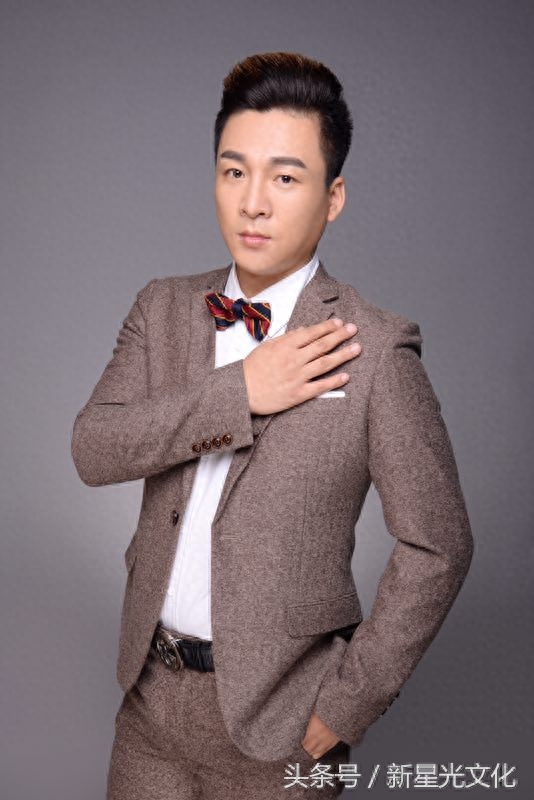 杨帆和他的爱人杨子一