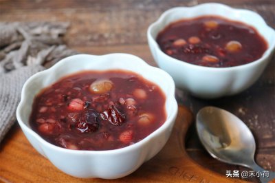 ​八宝粥材料是哪八种（一碗真正的八宝粥，懒人做法营养美味，早餐最爱）