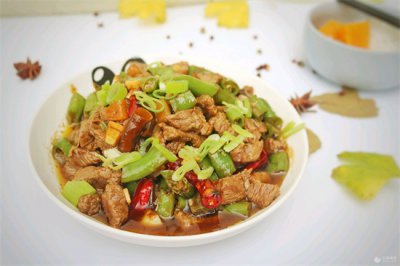 ​尖椒牛肉怎么做？教程来了，根本停不下来