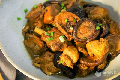 ​天王盖地虎小鸡炖蘑菇（天王盖地虎，小鸡炖蘑菇！）