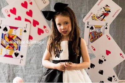 ​陪孩子打扑克的好处（长假宅家，跟孩子玩这12款扑克游戏，可培养运算、逻辑、