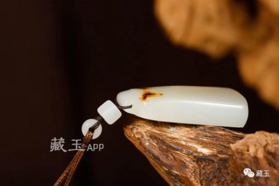 ​2023年，籽料价格暴跌！和田玉正在遭遇严重危机，市场快撑不住了