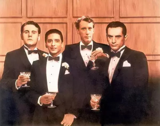 有哪些以暴制暴的电影好看（国外高分“以暴制暴”电影推荐）