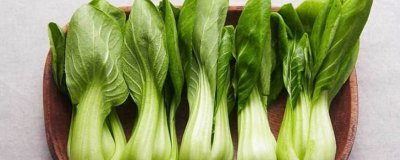 ​西红柿能跟小白菜一起吃吗有毒吗 西红柿可以跟大白菜一起吃吗