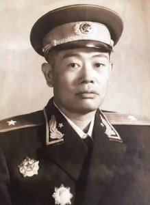 ​龙开富简介（龙开富党的七大候补说明、九大说明）