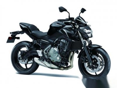 ​新手入门中量级街车川崎Z650，啥都别说就是好骑