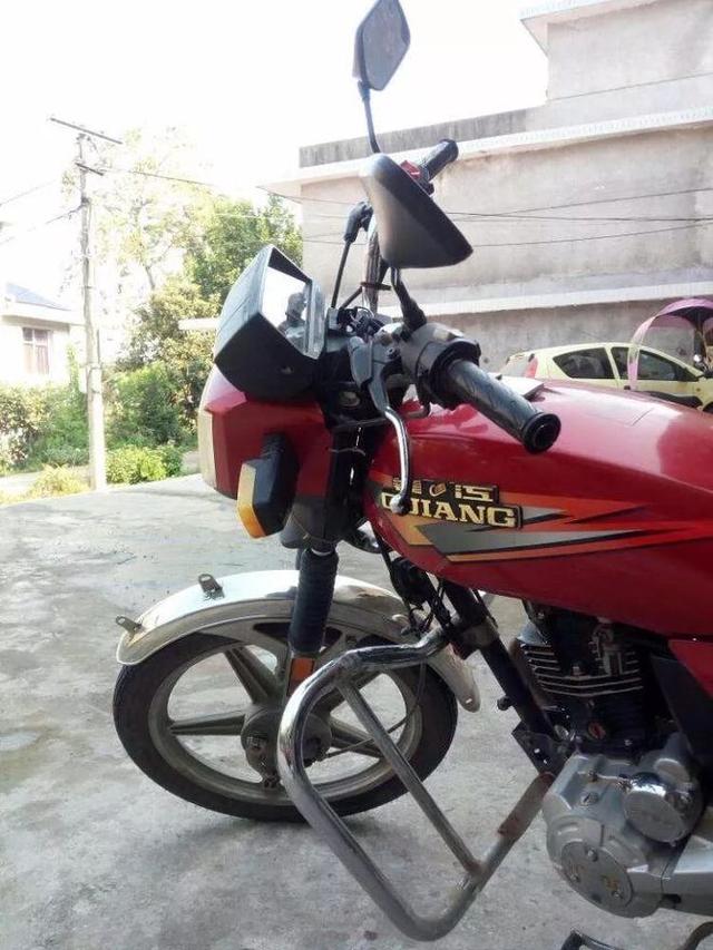 摩托英豪 钱江摩托之这钱江250真拉风-