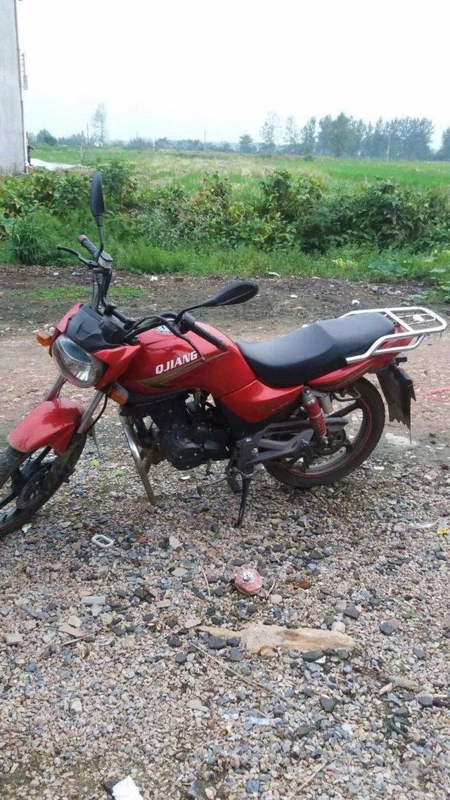 摩托英豪 钱江摩托之这钱江250真拉风-