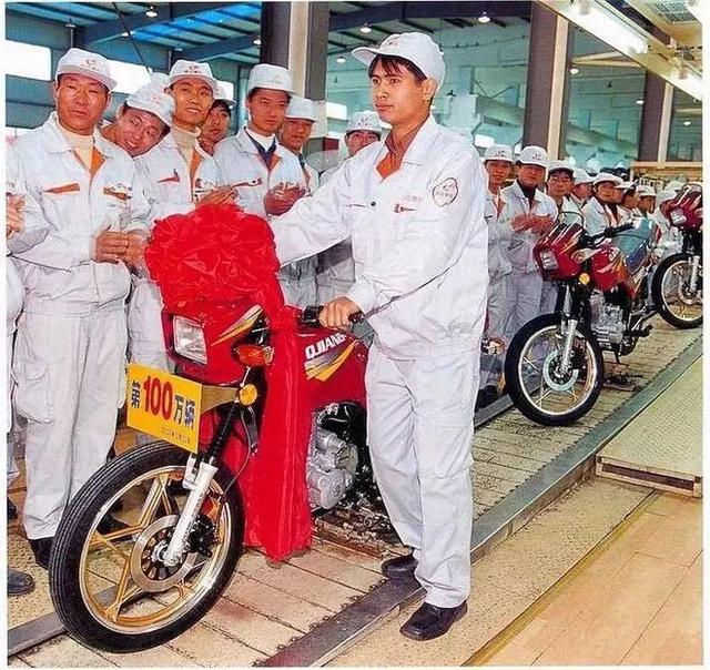 摩托英豪 钱江摩托之这钱江250真拉风-