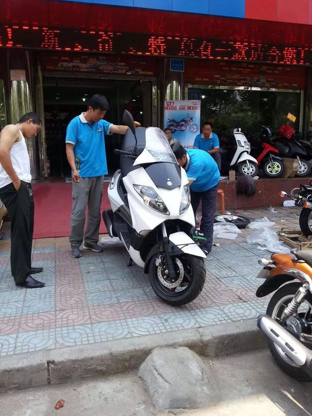 摩托英豪 钱江摩托之这钱江250真拉风-