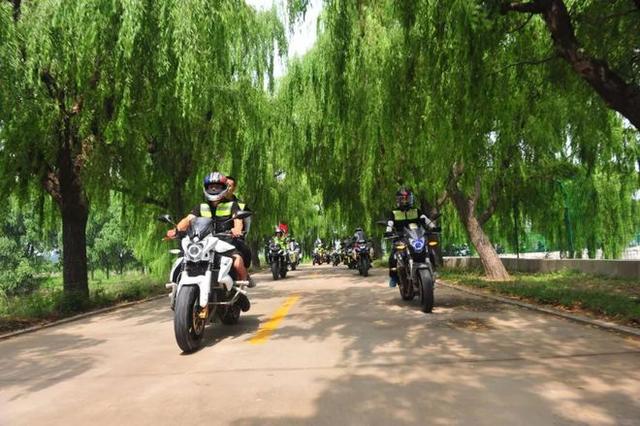 摩托英豪 钱江摩托之这钱江250真拉风-