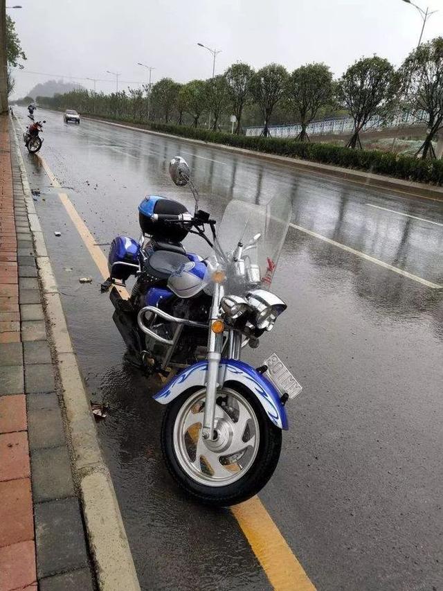 摩托英豪 钱江摩托之这钱江250真拉风-