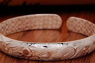 ​手镯怎么量自己的尺寸 手镯买活口的好还是整体的好