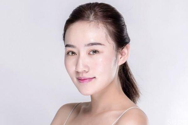 怎样知道自己是什么皮肤 五种基本肤质的辨别 怎样知道自己是什么皮肤 五种基本肤质的辨别