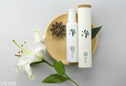 氨基酸洗面奶和普通洗面奶哪个好 氨基酸洗面奶品牌排行推荐 氨基酸洗面奶和普通洗面奶哪个好 氨基酸洗面奶品牌排行推荐