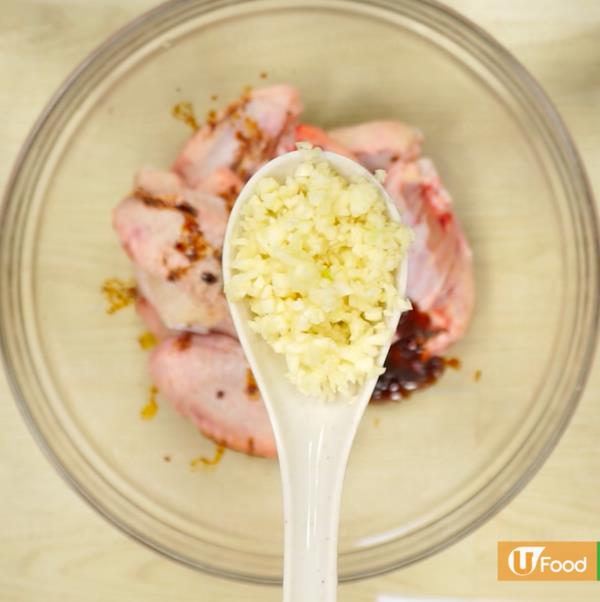 鸡翅的做法大全家常 3款简易鸡翼食谱 鸡翅的做法大全家常 3款简易鸡翼食谱