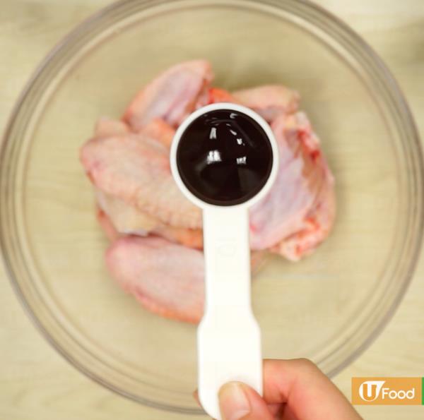 鸡翅的做法大全家常 3款简易鸡翼食谱 鸡翅的做法大全家常 3款简易鸡翼食谱