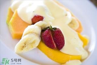 香瓜的功效与作用及禁忌 香瓜的功效与作用及食用方法