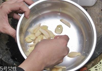 老姜和嫩姜功效的区别 不同姜的特点