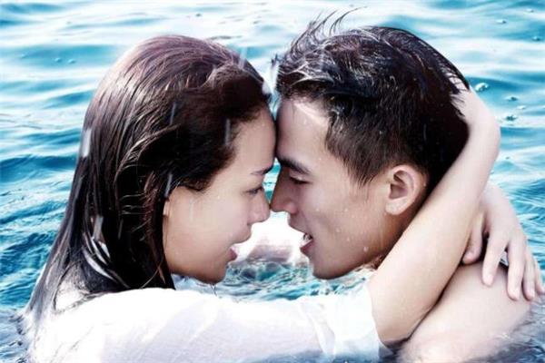 怎么跟内向的丈夫沟通 丈夫很内向怎么办