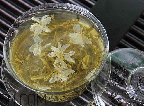 茉莉花茶是带花的好还是不带花的好？哪里的茉莉花茶最好