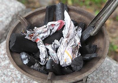 烧烤的木炭怎样引燃 不败的生火3步骤