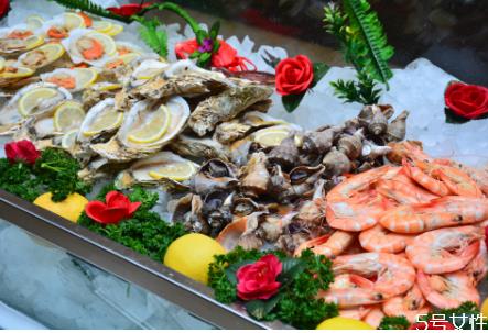 隔夜菜是指多少个小时 哪些隔夜菜不能吃