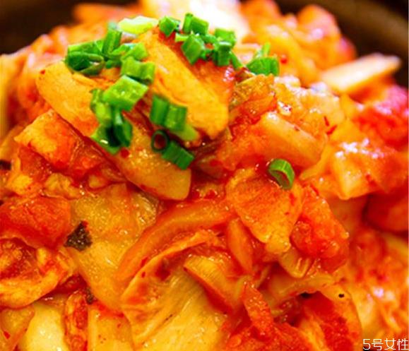 辣白菜直接吃好吗  辣白菜腌完可以马上吃吗