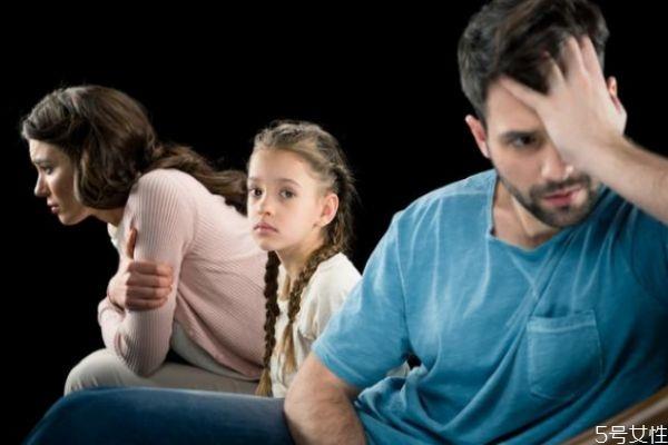 原生家庭父亲强势对儿子的影响 原生家庭父亲暴躁 原生家庭父亲强势对儿子的影响 原生家庭父亲暴躁