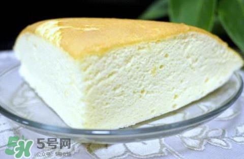 戚风蛋糕可以用黄油吗？戚风蛋糕可以用黄油吗