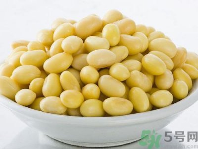 ​黄豆煮汤怎么做好吃?黄豆煮汤的营养价值