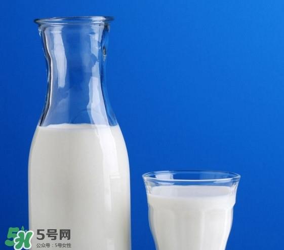 菠萝和什么食物相克?菠萝不能和什么同食 菠萝和什么食物相克?菠萝不能和什么同食