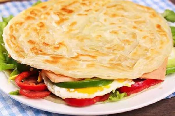 手抓饼是发面还是死面做的 手抓饼面糊怎么调