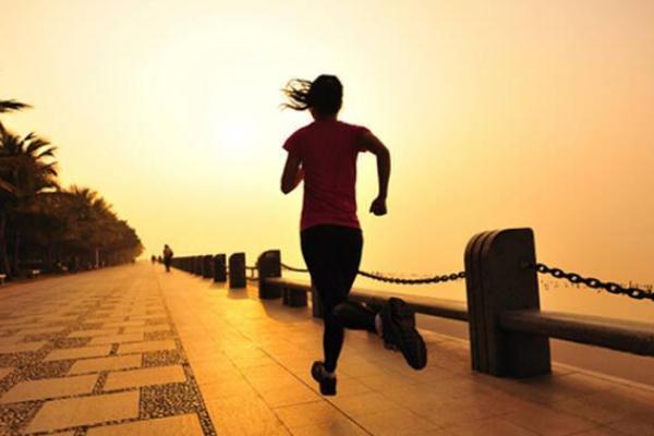 跑步有必要穿紧身裤吗 跑步有氧和无氧的区别 跑步有必要穿紧身裤吗 跑步有氧和无氧的区别