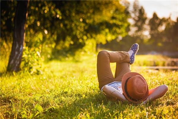 晒太阳有什么好处 晒太阳多久合适