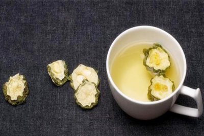​苦瓜茶可以治痘痘吗 苦瓜茶可以去湿气吗