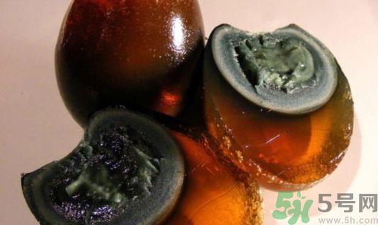 皮蛋可以和土豆一起吃吗?皮蛋能和土豆同吃吗? 皮蛋可以和土豆一起吃吗?皮蛋能和土豆同吃吗?