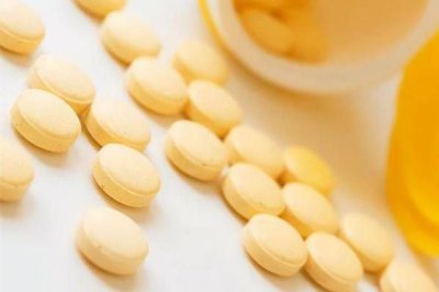 ​维生素b2放在口腔溃疡上有用吗 维生素b2对脱发有帮助吗