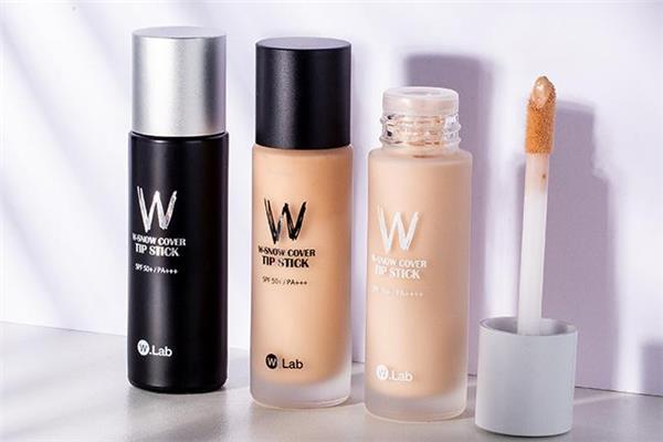 w.lab粉底液适合什么肤质 w.lab粉底液闷痘吗 w.lab粉底液适合什么肤质 w.lab粉底液闷痘吗