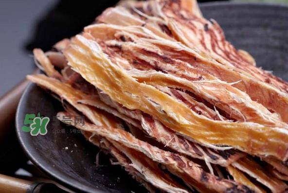 鱿鱼丝有假的吗？鱿鱼丝不能和什么一起吃