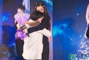 生日可以穿黑色的衣服吗？参加别人的生日可以穿黑色的衣服吗？