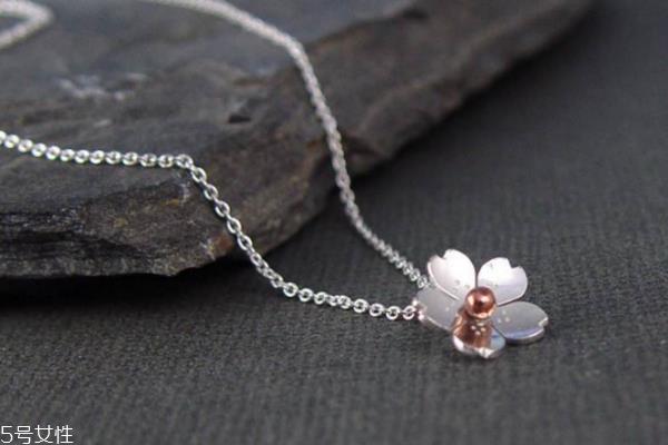 钯金项链断了怎么办 教你重新接上 钯金项链断了怎么办 教你重新接上