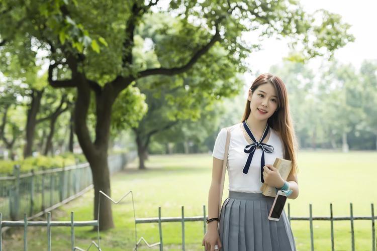 生活上海校花（美丽动人的校园风景）  1