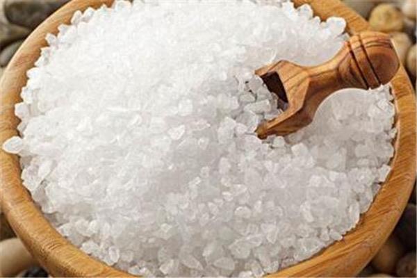 生活粗盐是什么盐 粗盐的功效和作用  2