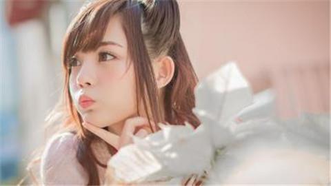 女朋友生气了怎么死皮赖脸哄