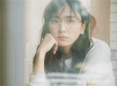 ​女人真正放下你的表现，看似云淡风轻实则心灰意冷